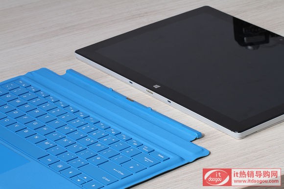 Voyo_VBook_i7Plus_12.6Ӣi7-7500UƽXԇuy