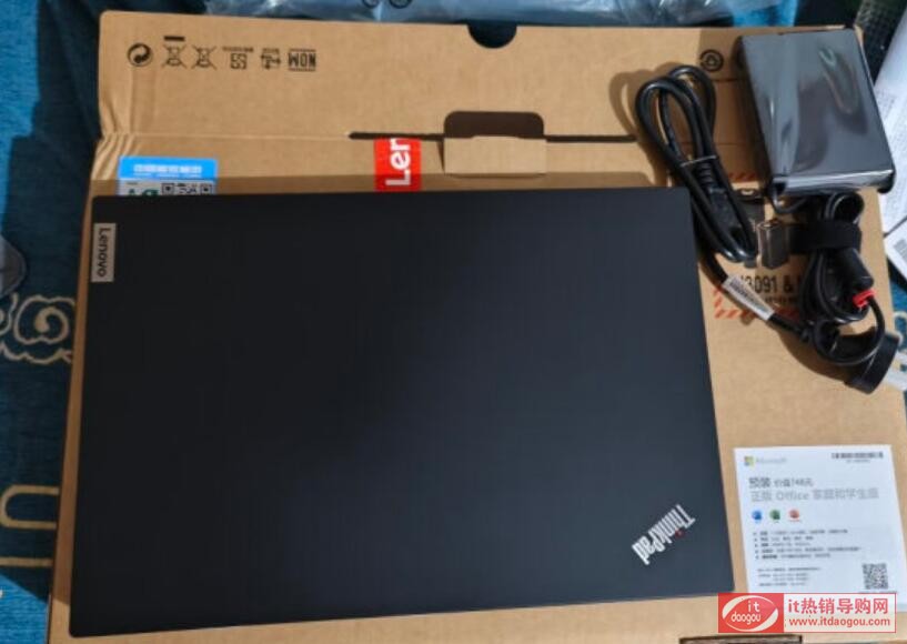 ThinkPad_P15V_2022ôʹw(yn)u(png)y(c)϶ô