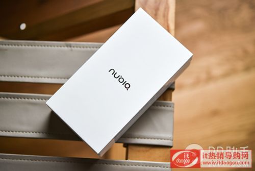 ŬȁZ7l(f)(hu)nubia Z7miniۃr(ji)C(j)Dp