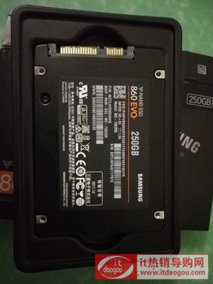 Samsung/ MZ-76E250 860EVO 250G SSD̑B(ti)ӲPu(png)yÆu(png)r(ji)